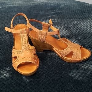 Clarks Artisan (Bendables)
